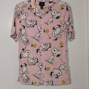 H&M Mens XS Snoopy and Woodstock Graphic Novelty Button Preppy Pink Shirt